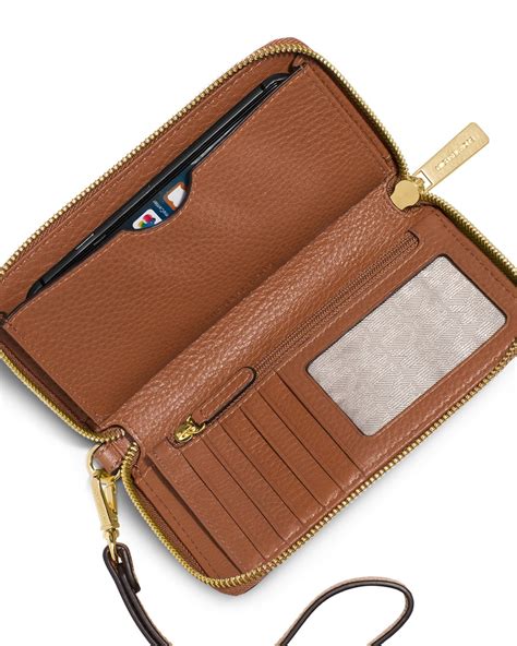 michael kors phone charging wallet|michael kors smartphone wallet.